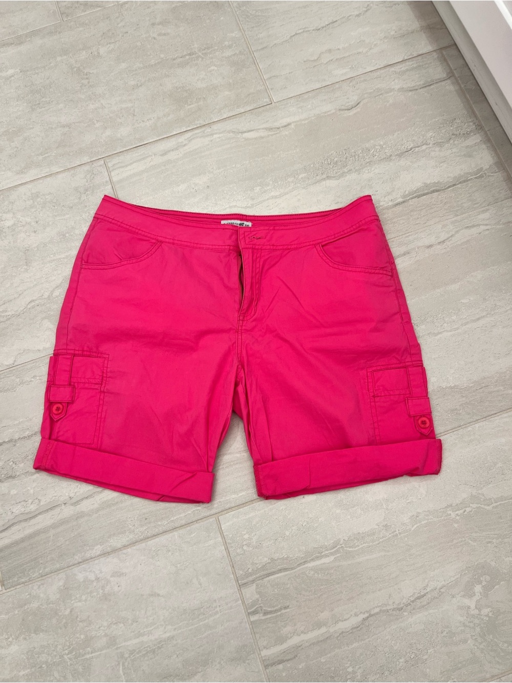 Caribbean Joe Bright Pink Cargo Roll-Cuff Shorts